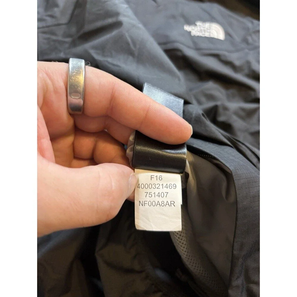 The North Face Venture 2 DryVent Waterproof Black Jacket - Men’s S - Gorpcore